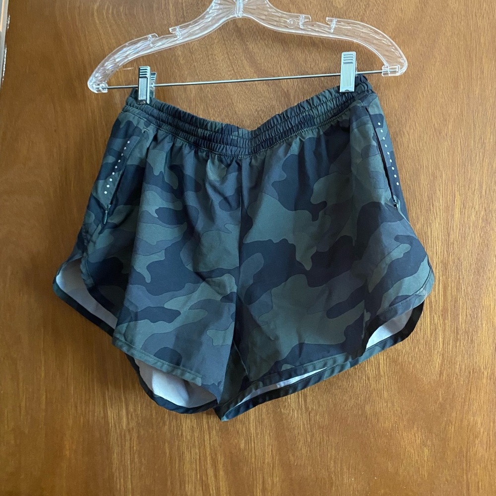 Old Navy Camo Athletic Shorts for Women